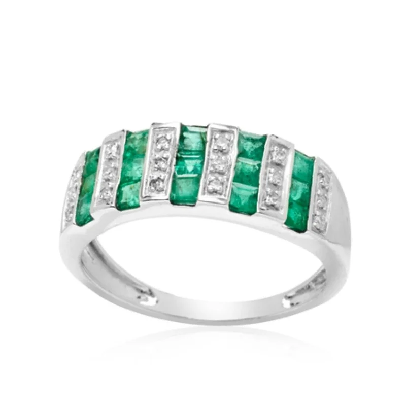 Glowing ruby ring-14K White Gold Emerald and White Diamond Ring