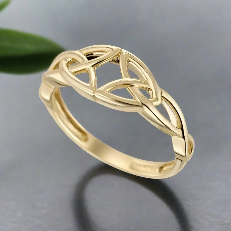 Stamped gem ring-9K Gold Celtic Knot Ring