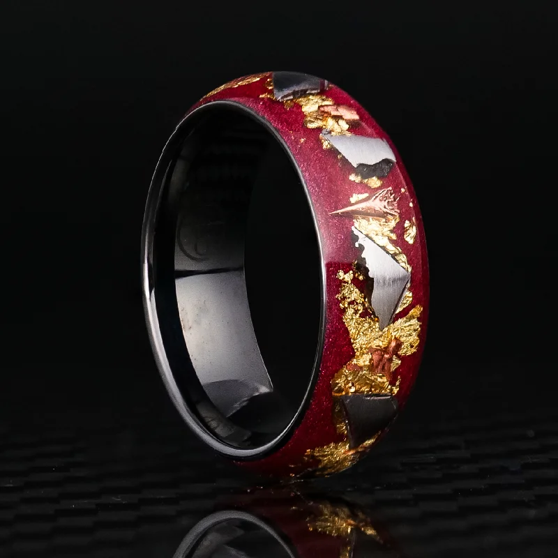 Subtle arc ring-Boundless Regal Glowstone Ring on Black Ceramic