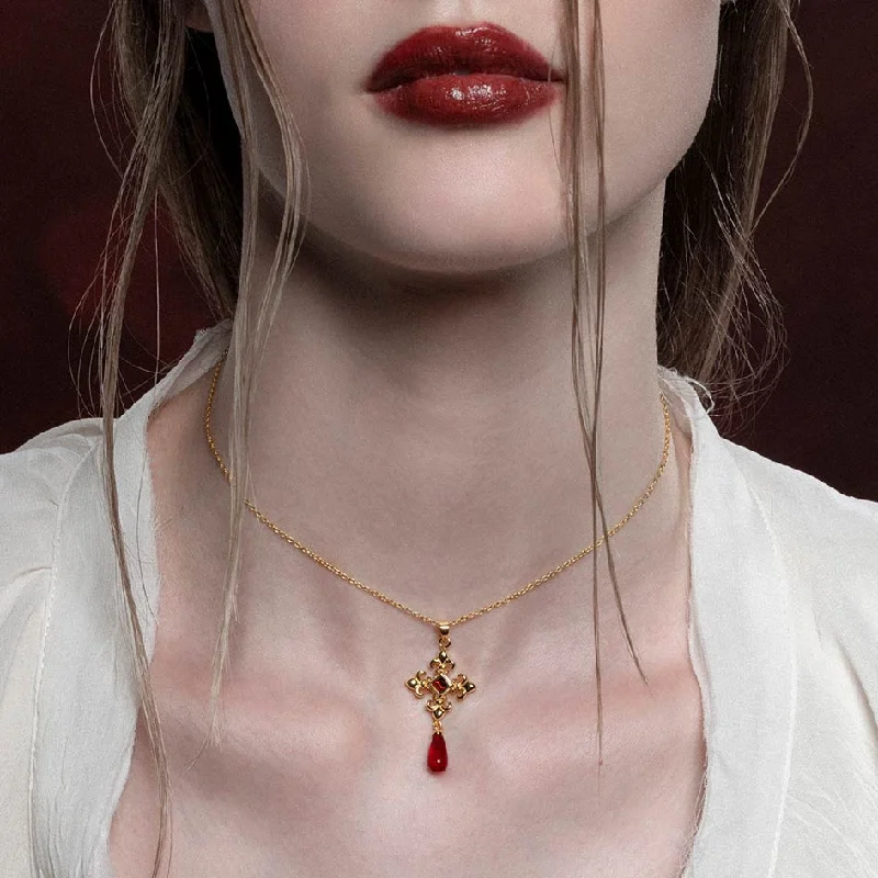 Dewdrop gem necklace-CRIMSON. Fleur de Lis Garnet Collar - Gold