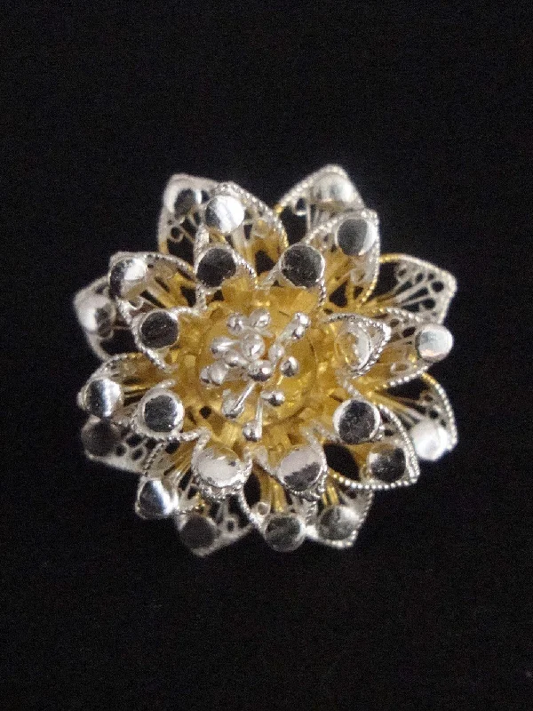 Glowing citrine ring-Golden Kusum