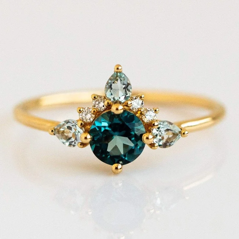 Linked knot ring-London Blue Round Topaz Princess Crown Ring