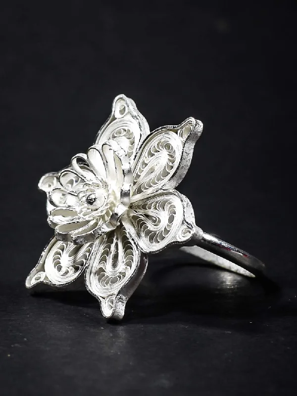 Shimmering jade ring-Classic Floral