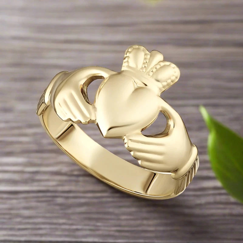 Dimpled ring-10K Gold Ladies Claddagh Ring