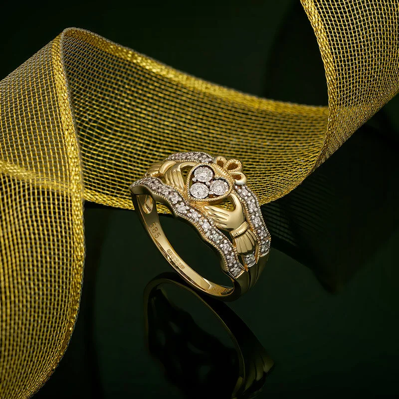 Lush gold ring-14K Diamond Claddagh Ring