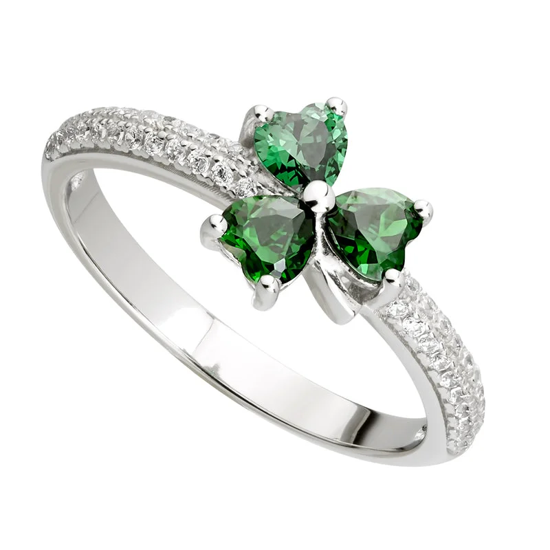 Hovering stone ring-Green Cubic Zirconia Shamrock Ring