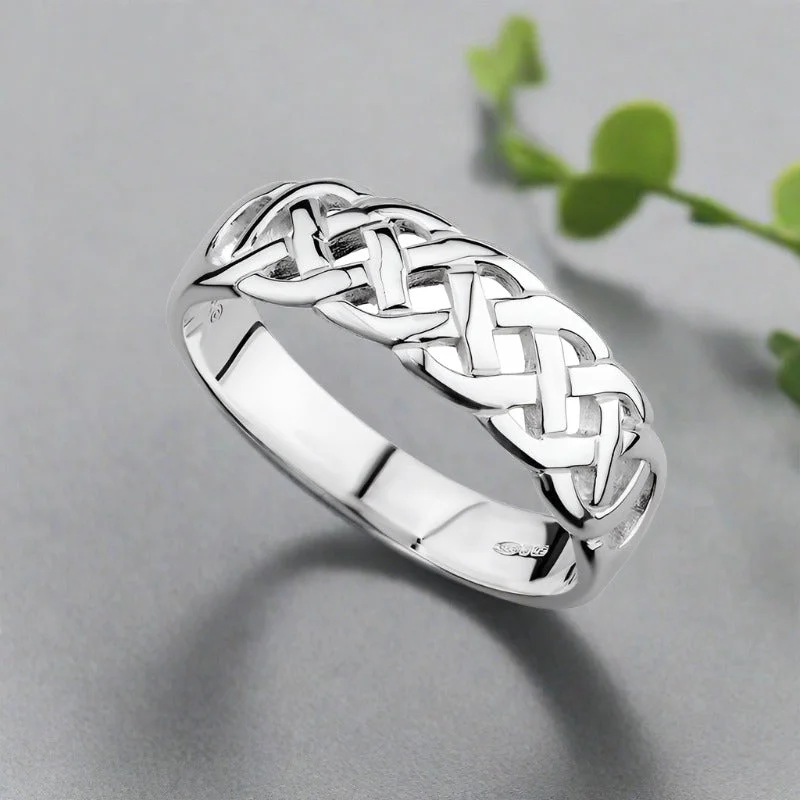 Shimmering jade ring-Silver Celtic Woven Ring