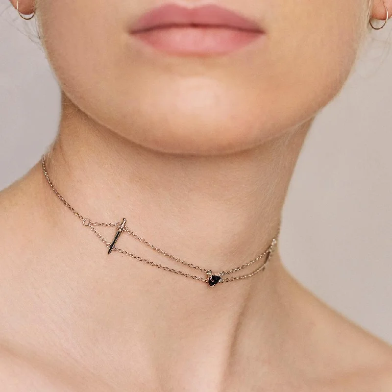 Clean cut necklace-VINDICATE. Swords & Onyx Heart Choker - Silver