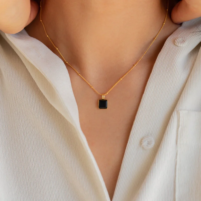 Retro citrine necklace-Waverly Black Necklace